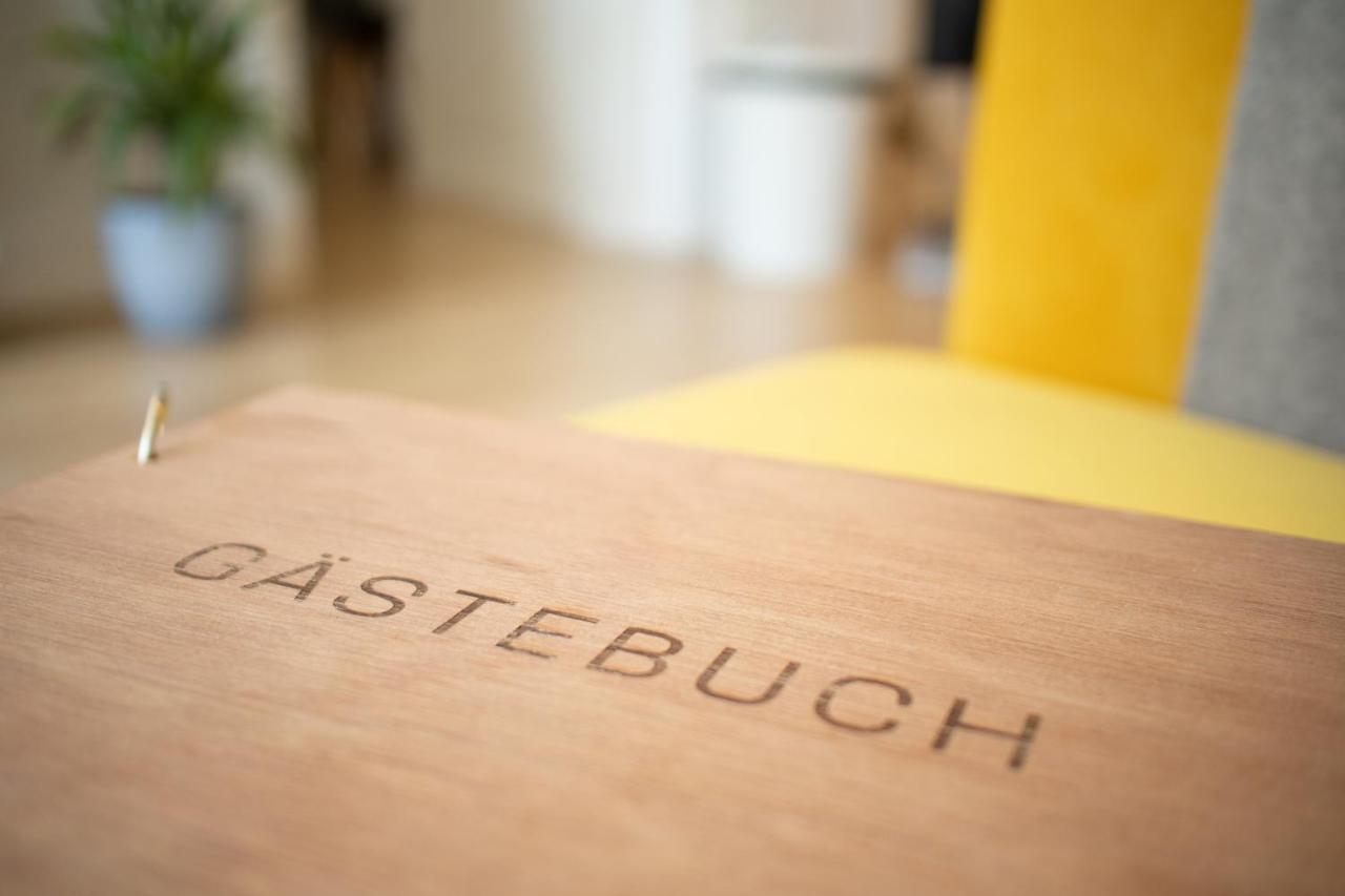 Loewe Apartment Gelb Tiengen Altstadt Waldshut-Tiengen Eksteriør billede