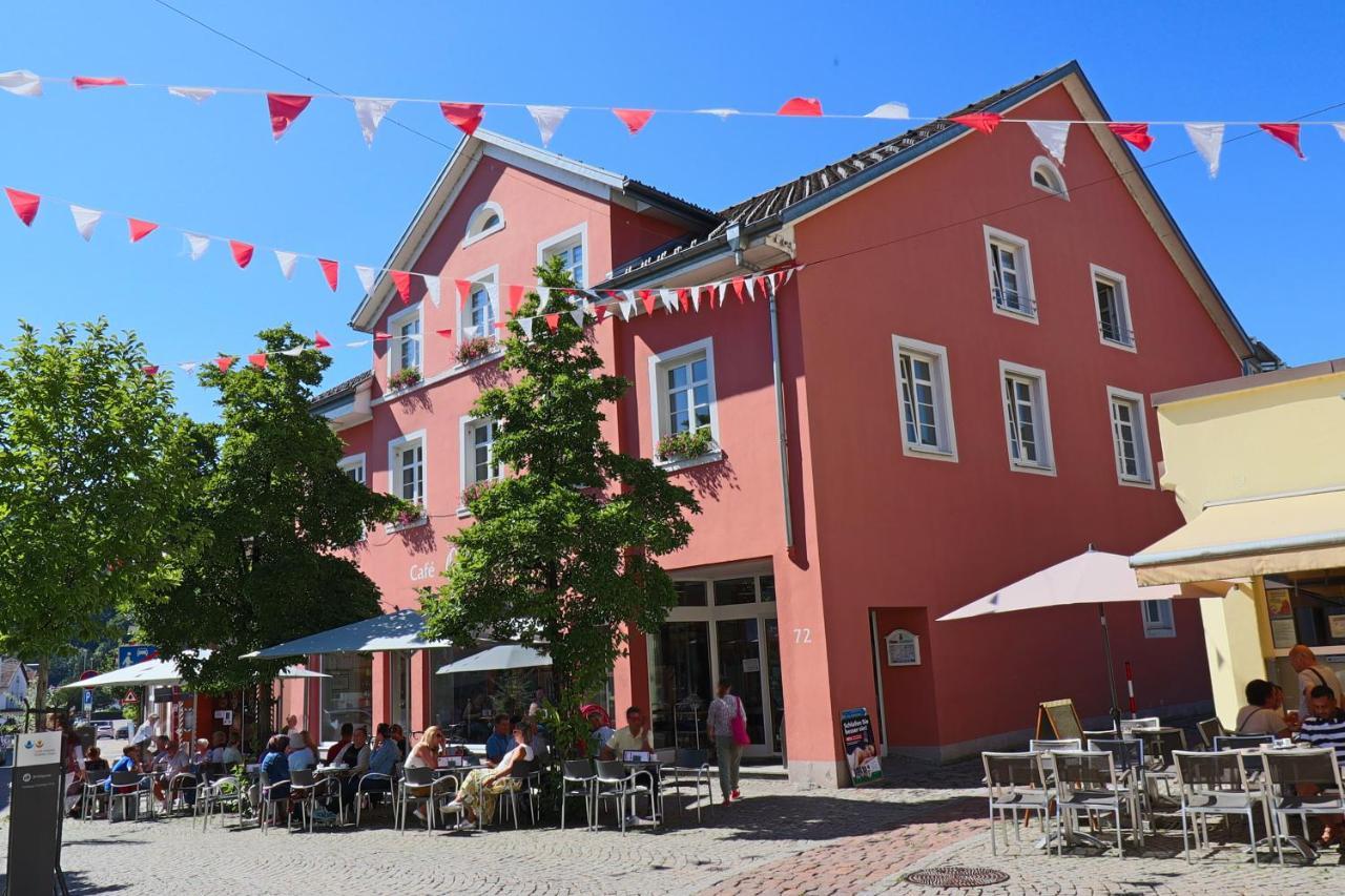 Loewe Apartment Gelb Tiengen Altstadt Waldshut-Tiengen Eksteriør billede