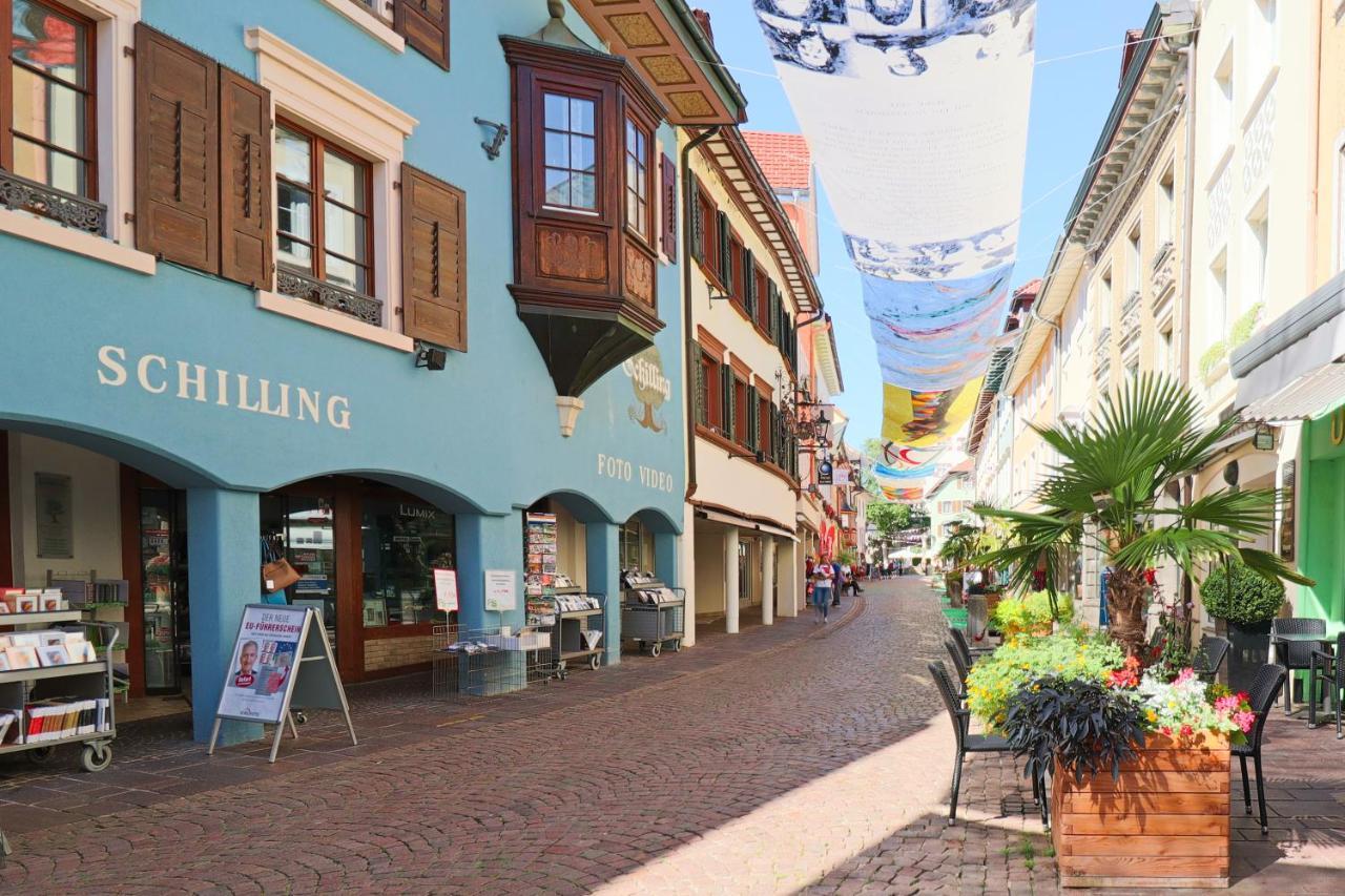 Loewe Apartment Gelb Tiengen Altstadt Waldshut-Tiengen Eksteriør billede