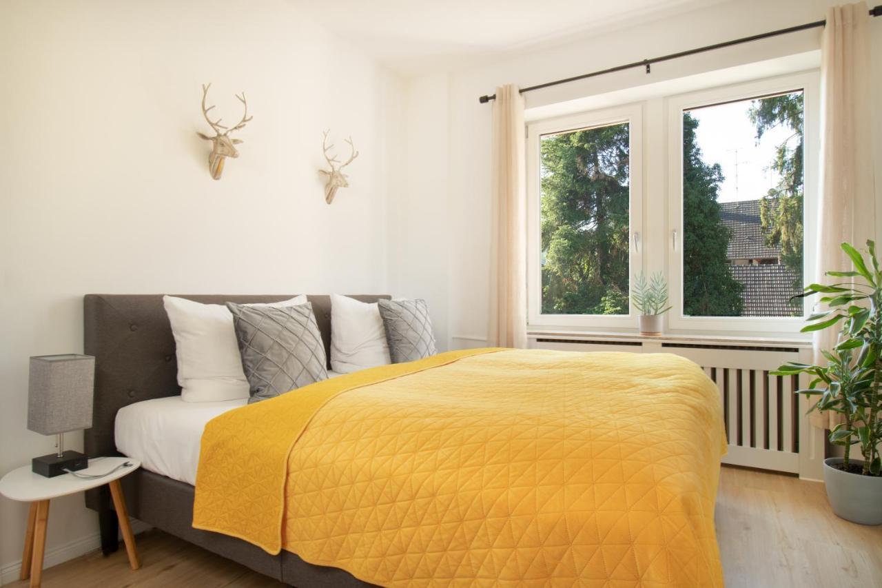 Loewe Apartment Gelb Tiengen Altstadt Waldshut-Tiengen Eksteriør billede